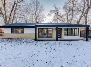 2483 Walce Dr, West Bloomfield, MI