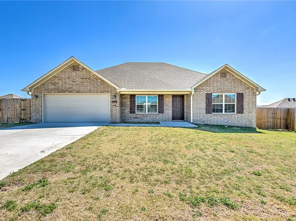 2012 Morgan Cir, Gentry, AR 72734