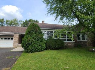 1067 Doylestown Pike, Quakertown, PA 18951