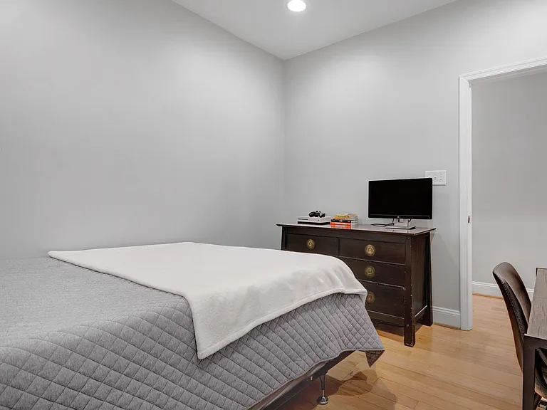 115 New York Ave NW #P-3 — Photo 7
