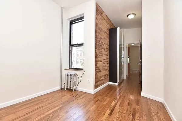 Rented by Bohemia Realty Group | media 11