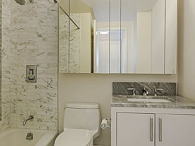 5th image of 225 E 93rd St APT 11C