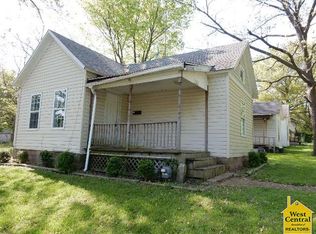 1403 S Moniteau Ave, Sedalia, MO 65301