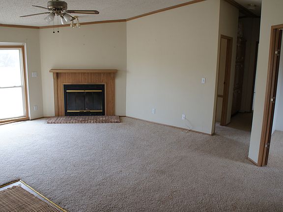 Living room with firplace