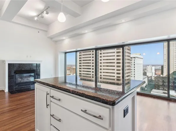 1101 Walnut St Unit 1202, Kansas City, MO 64106