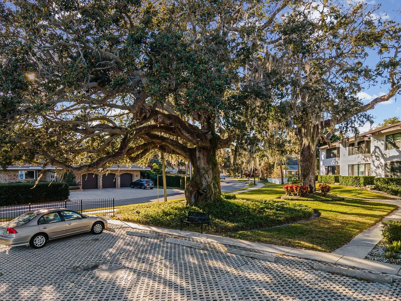 2 bed, 1197 sqft, $2,850 — Photo 3