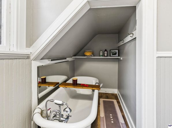 omaha-nebraska-75768555 picture