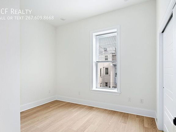 4th image of 1913-1915 Wallace St #5