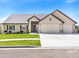 1263 N Powder River Dr, Middleton, ID 83644