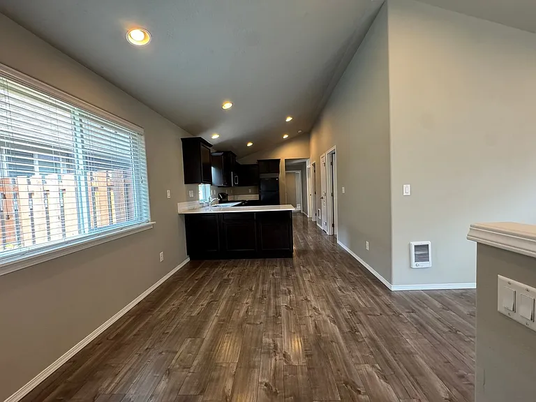 226 River Walk Pl — Photo 3