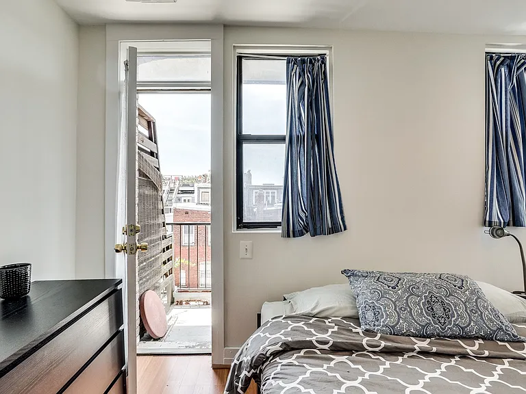 1842 California St NW #13B — Photo 17