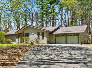 18 Laurel Ln, Princeton, MA 01541