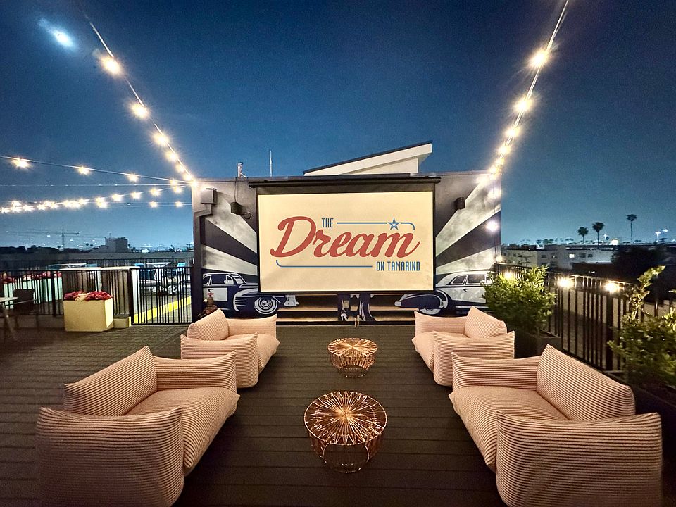 Luxurious Rooftop Terrace w/ Outdoor Cinema