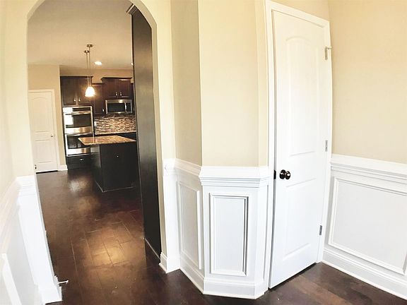 2nd image of 487 Reserve At Oakland