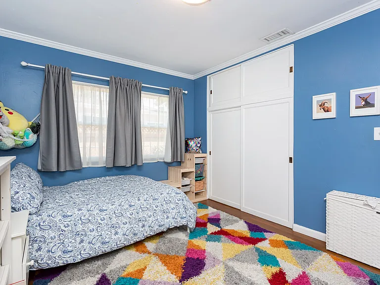 3820 Merivale Ave — Photo 21