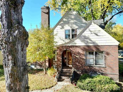 221 N Polk St, Moscow, ID, 83843