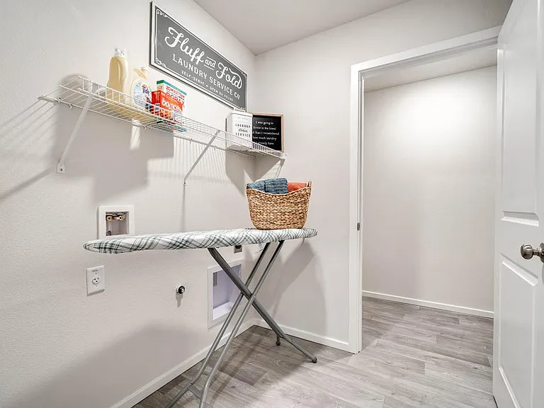 4713 Milo Ave — Photo 6