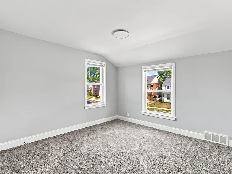 3677 Somerset Ave — Photo 23