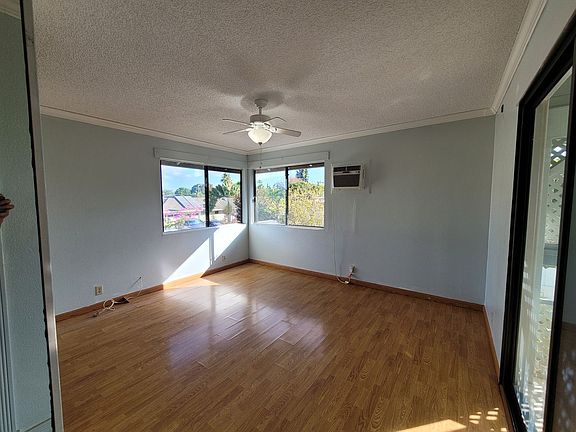 3rd image of 86 Waipahe St