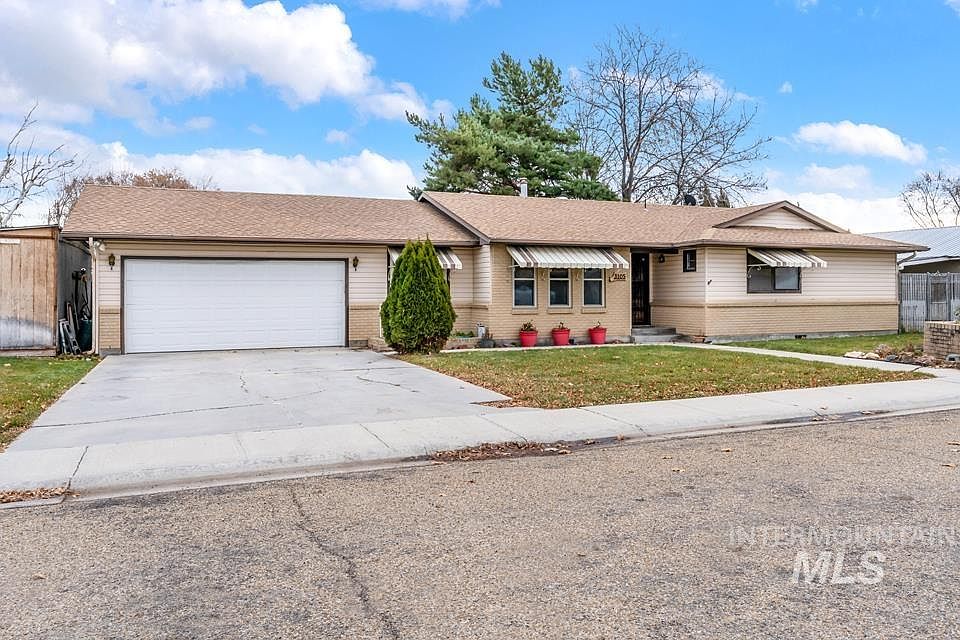 1st image of 3105 Ponderosa Pl