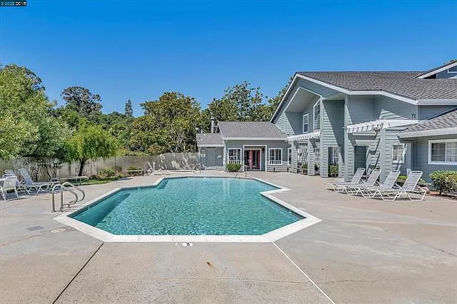 7880 Canyon Meadow Cir #A — Photo 23