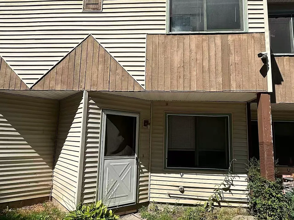 31 Hyde St #7