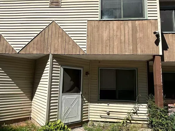 31 Hyde St APT 7, Burlington, VT 05401