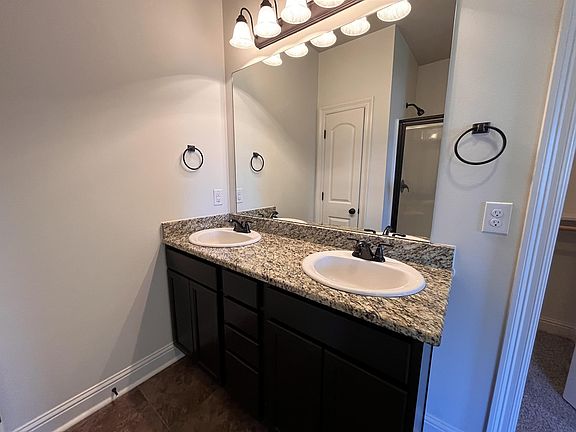 5th image of 16248 Timberstone Dr