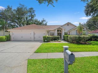 15923 Ellsworth Dr, Tampa, FL 33647