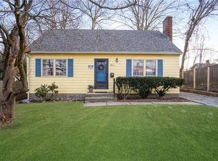 11 Fisher St, North Providence, RI 02911