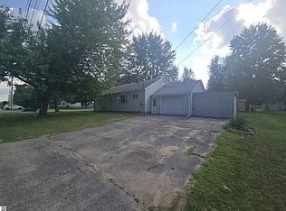205 N Union St, Shepherd, MI 48883