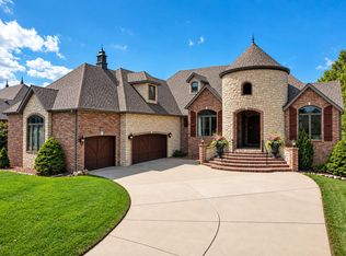 6563 S Riverbridge Rd, Springfield, MO 65810