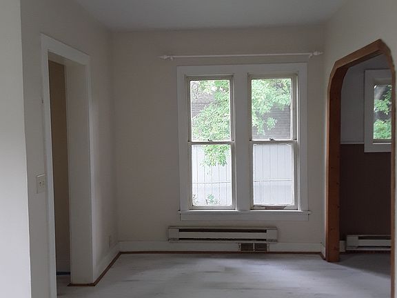 5th image of 706 8th St N