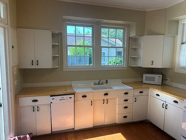 104 S 13th Ave #B — Photo 4