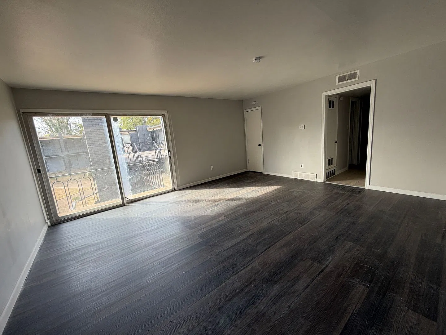 Midtown Condo Available Now — Photo 2