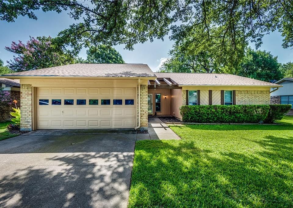 1st image of 2703 Sibley Dr