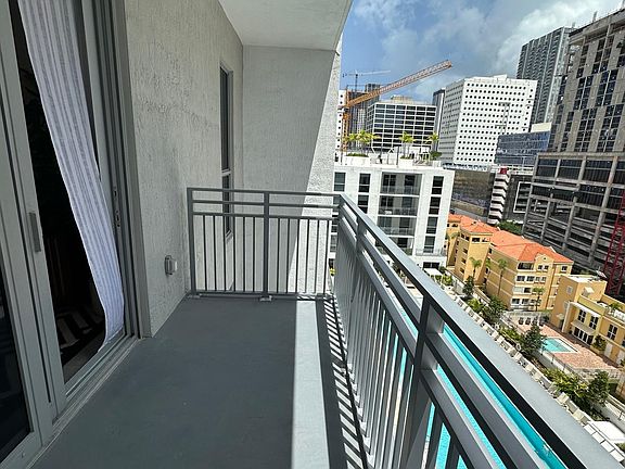 5th image of 801 NW 2nd Ave #1010