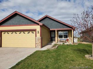 716 Taggart Dr, Cheyenne, WY 82007
