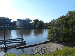 4610 Naples St, New Orleans, LA 70129