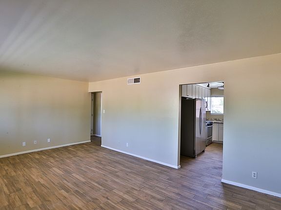 5th image of 541 W Maryland Ave