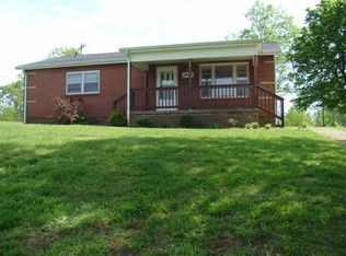 2484 Griggstown Rd, Calvert City, KY 42029