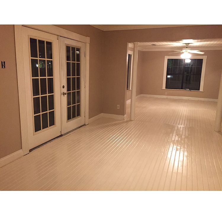 Dining & living room 