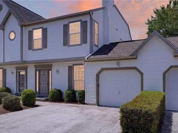 936 Miner Dr, Virginia Beach, VA 23462