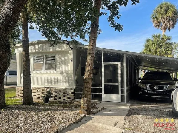 8 Ivanhoe Ct, Kissimmee, FL 34746
