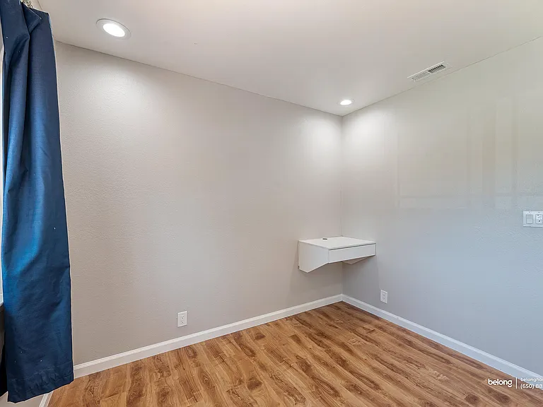 3661 Slopeview Dr — Photo 51