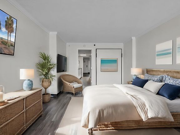 4th image of 6900 Ocean Blvd. N #1034