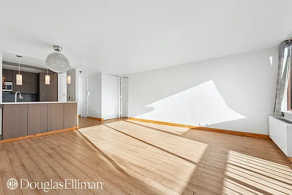 Rented by Douglas Elliman | media 26