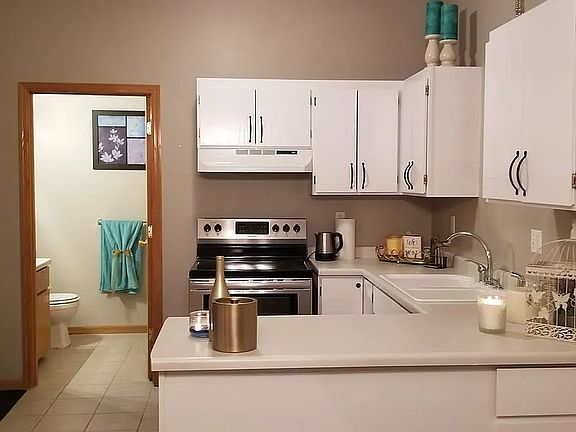 4th image of 1416-1420 6th Ave S #20369ab2a