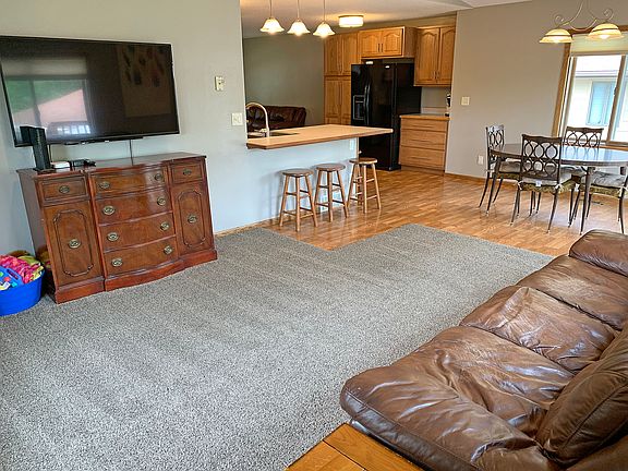 Vaulted ceiling living room