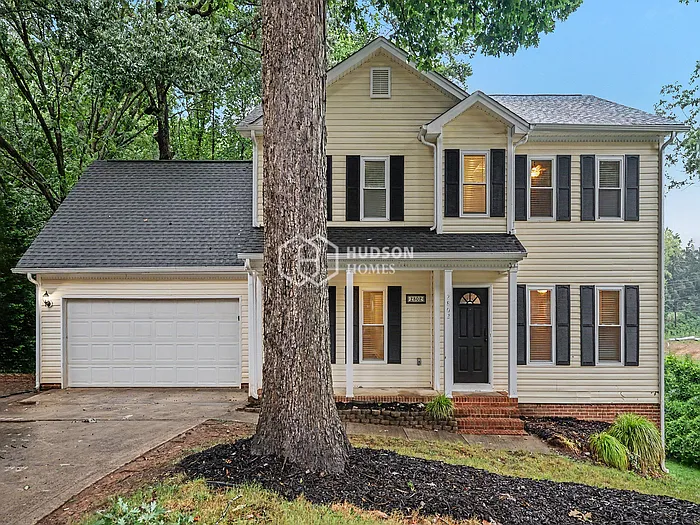 2802 Cross Tie Ln — Photo 3